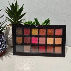 HUDA BEAUTY - Original Rose Gold Edition, Textured Eye Shadow Palette, 18 Colour